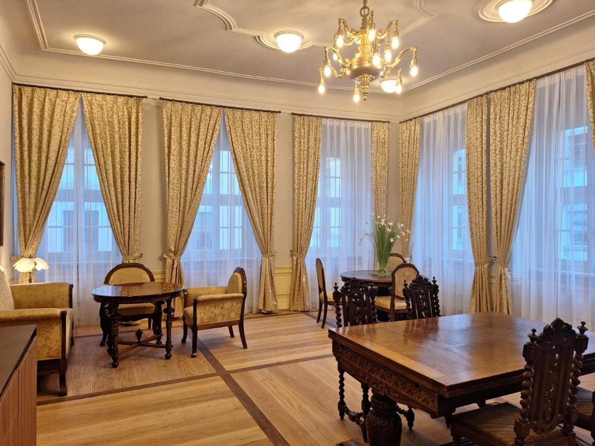 Stadtpalais Koenigssuite Maximal 2 Personen Und 1 Kleinkind Apartment *