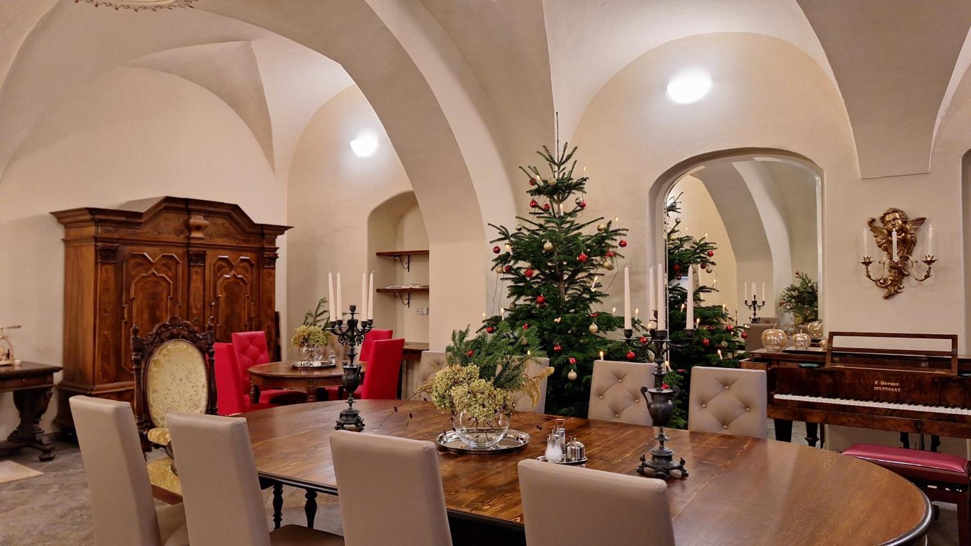 Stadtpalais Koenigssuite Maximal 2 Personen Und 1 Kleinkind Apartment *
