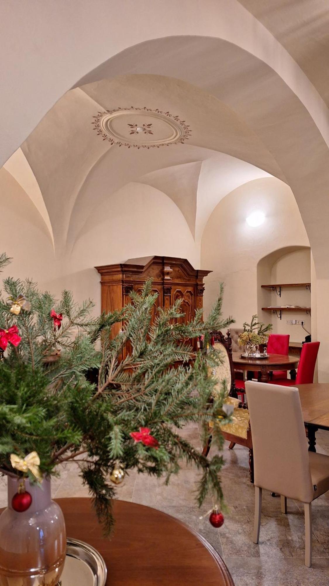 Apartment Stadtpalais Koenigssuite Maximal 2 Personen Und 1 Kleinkind Bautzen