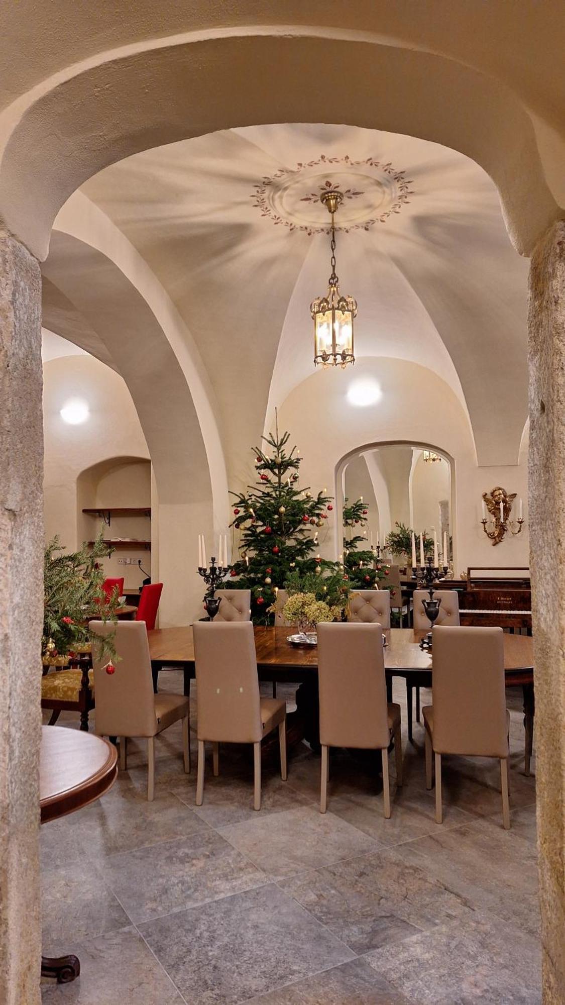 Stadtpalais Koenigssuite Maximal 2 Personen Und 1 Kleinkind Apartment
