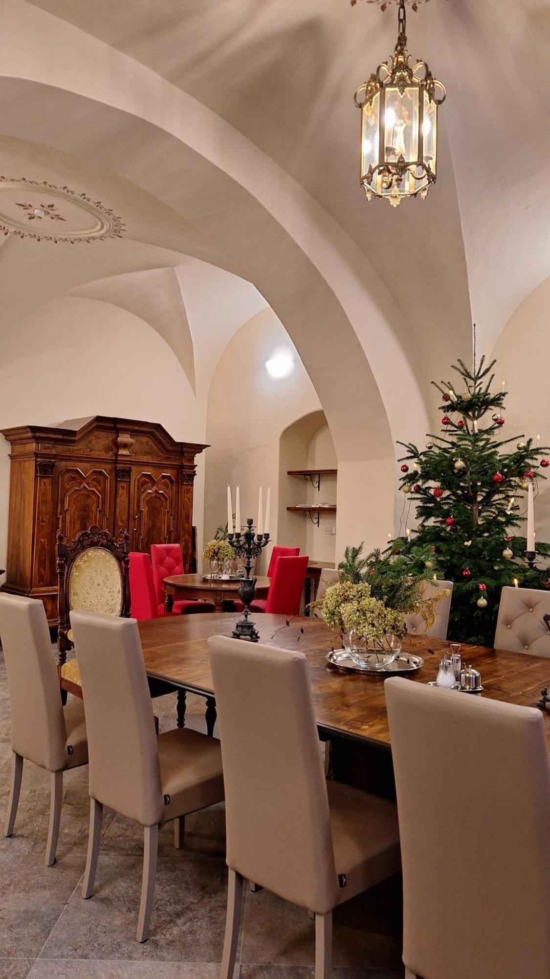 Stadtpalais Koenigssuite Maximal 2 Personen Und 1 Kleinkind