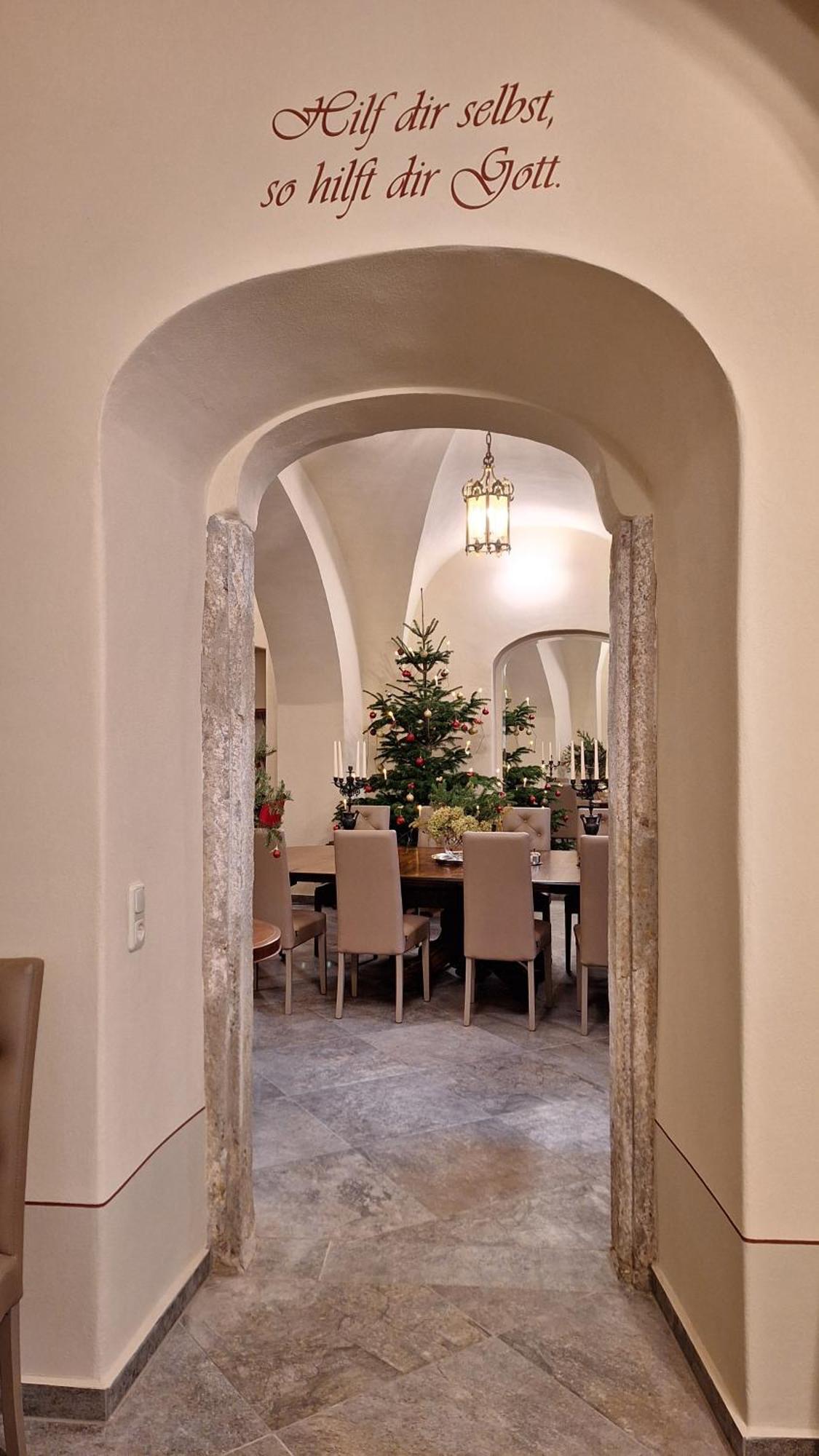 Stadtpalais Koenigssuite Maximal 2 Personen Und 1 Kleinkind Apartment Bautzen