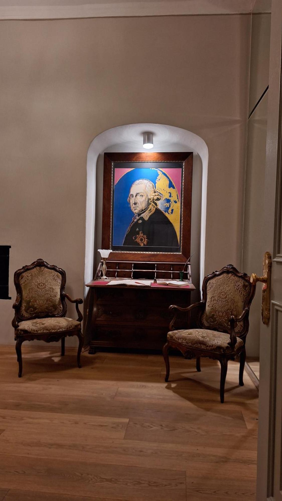 Stadtpalais Koenigssuite Maximal 2 Personen Und 1 Kleinkind Bautzen