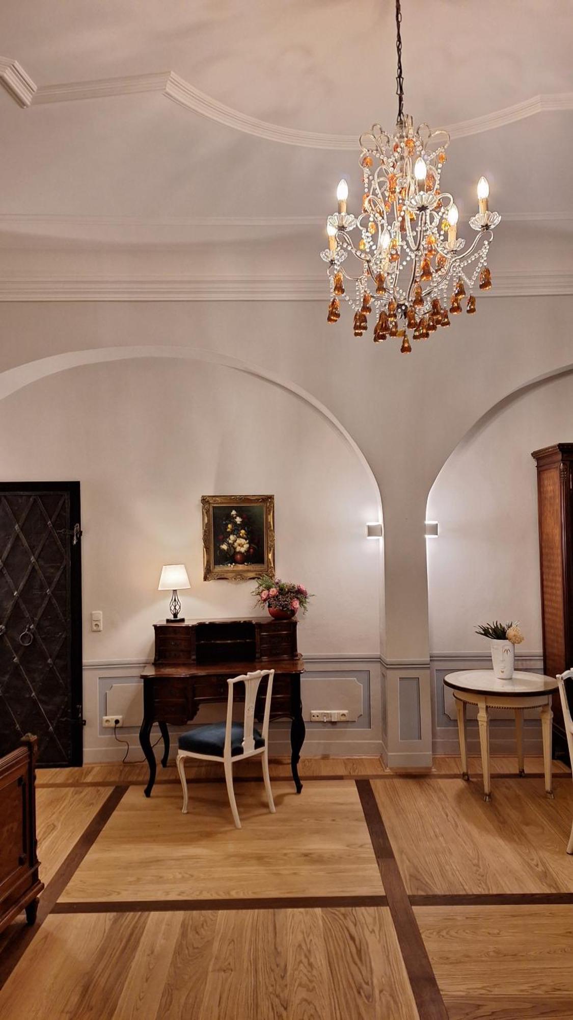 Stadtpalais Koenigssuite Maximal 2 Personen Und 1 Kleinkind * Bautzen