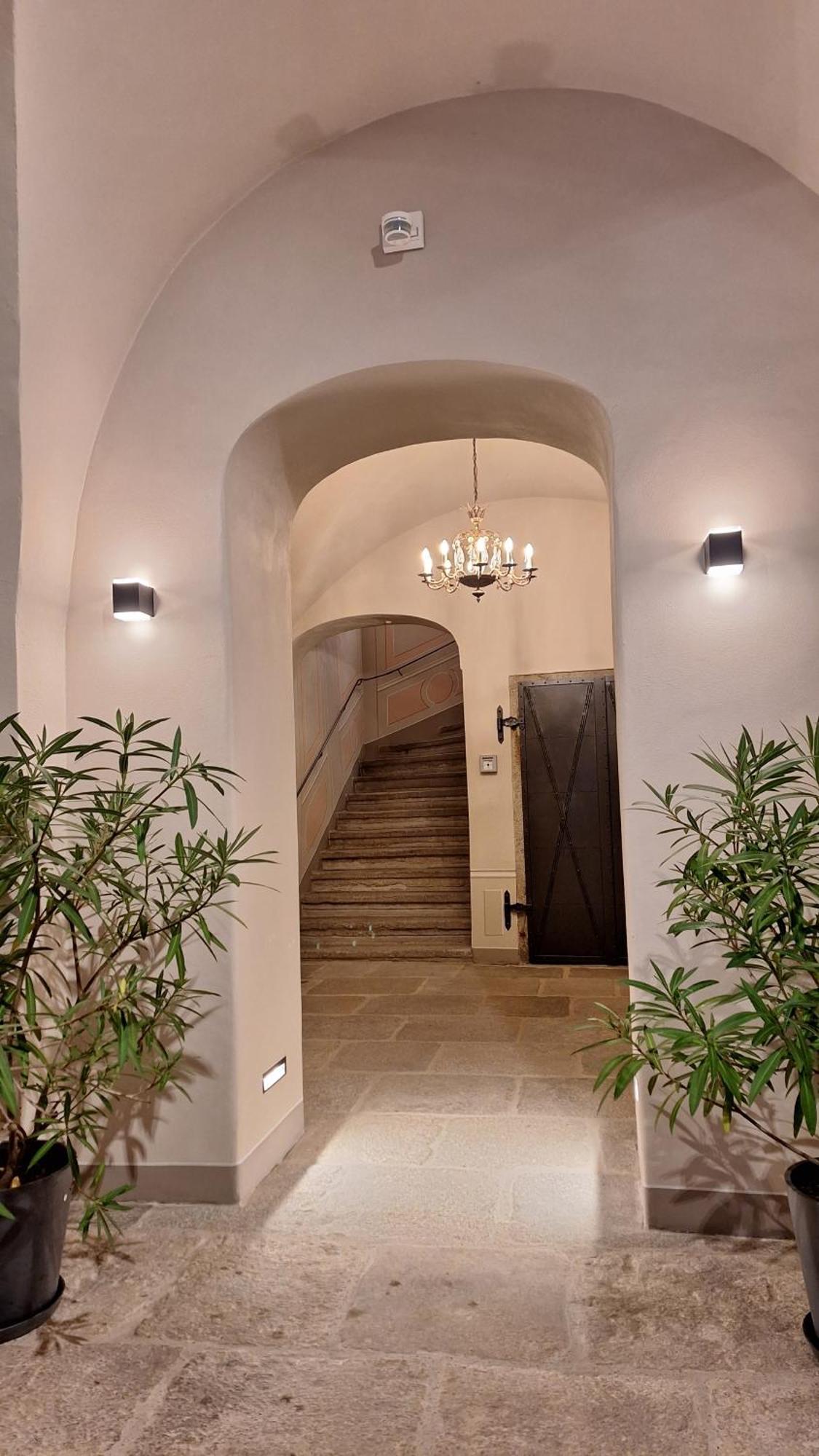 Apartment Stadtpalais Koenigssuite Maximal 2 Personen Und 1 Kleinkind *