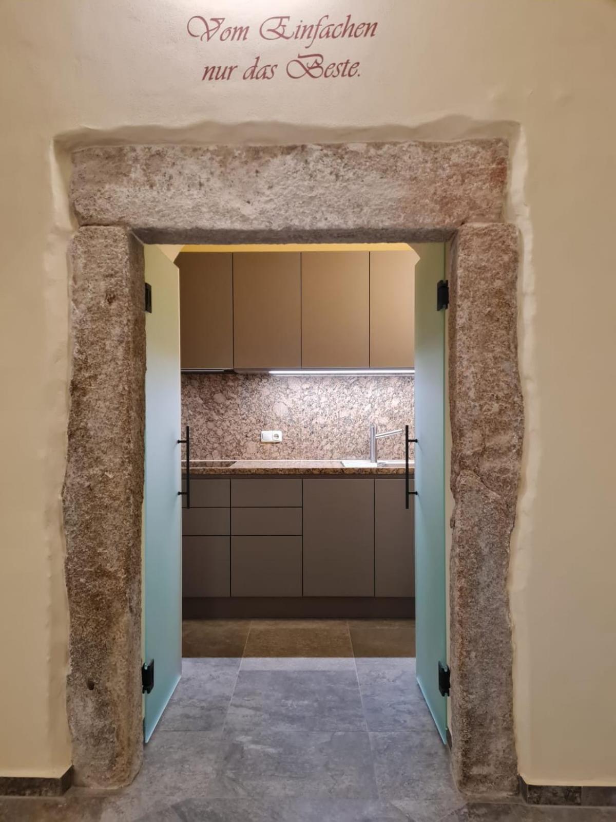 Apartment Stadtpalais Koenigssuite Maximal 2 Personen Und 1 Kleinkind Bautzen
